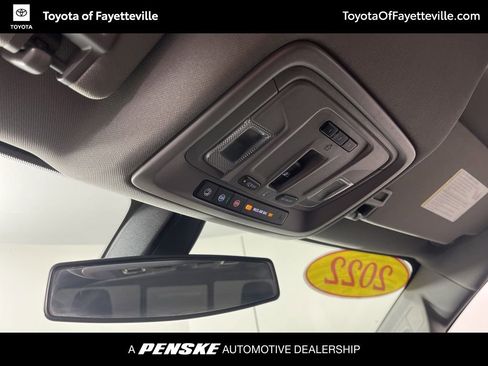 Used 2022 Chevrolet Silverado 1500 LT Trail Boss w/ Convenience Package II image 25