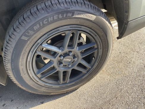 Used 2022 Ford Maverick Lariat w/ Lariat Luxury Package image 6