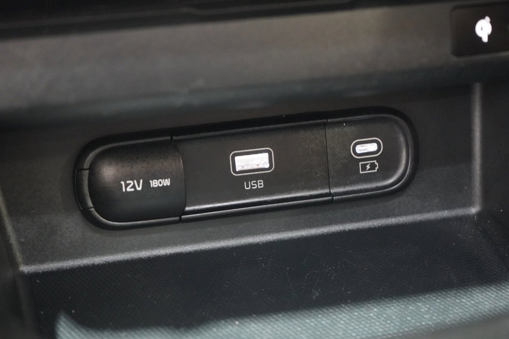 Used 2024 Kia Seltos EX AWD/4WD image 30