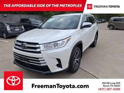 Used 2019 Toyota Highlander LE
