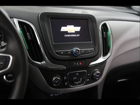 Certified 2023 Chevrolet Equinox LS w/ Driver Confidence II Package AWD/4WD image 9