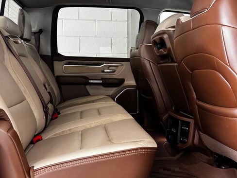 Certified 2022 RAM 1500 Laramie AWD/4WD image 8