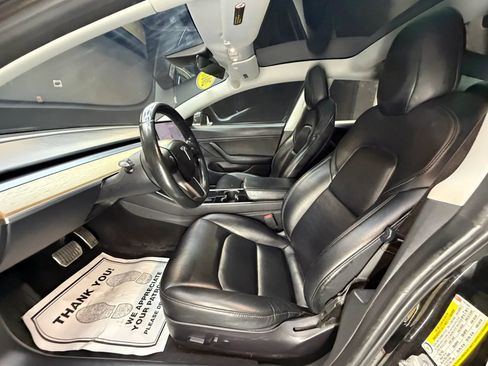 Used 2018 Tesla Model 3 Mid Range image 13