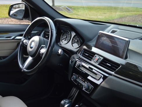 Used 2016 BMW X1 xDrive28i image 34