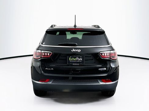 Used 2023 Jeep Compass Latitude image 7