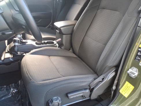 Used 2021 Jeep Wrangler Sport S image 20
