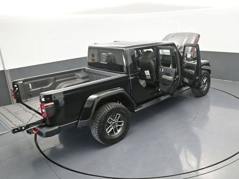 New 2026 Jeep Gladiator Mojave image 65