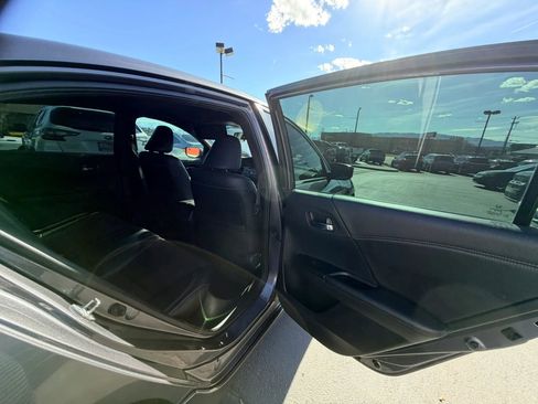 Used 2016 Honda Accord Sport image 23