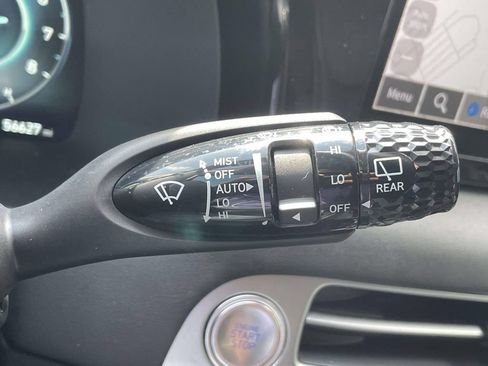 Used 2024 Hyundai Palisade Limited FWD image 25