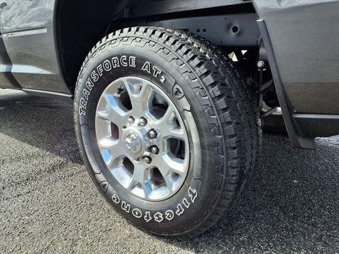 Used 2024 RAM 2500 Laramie image 9