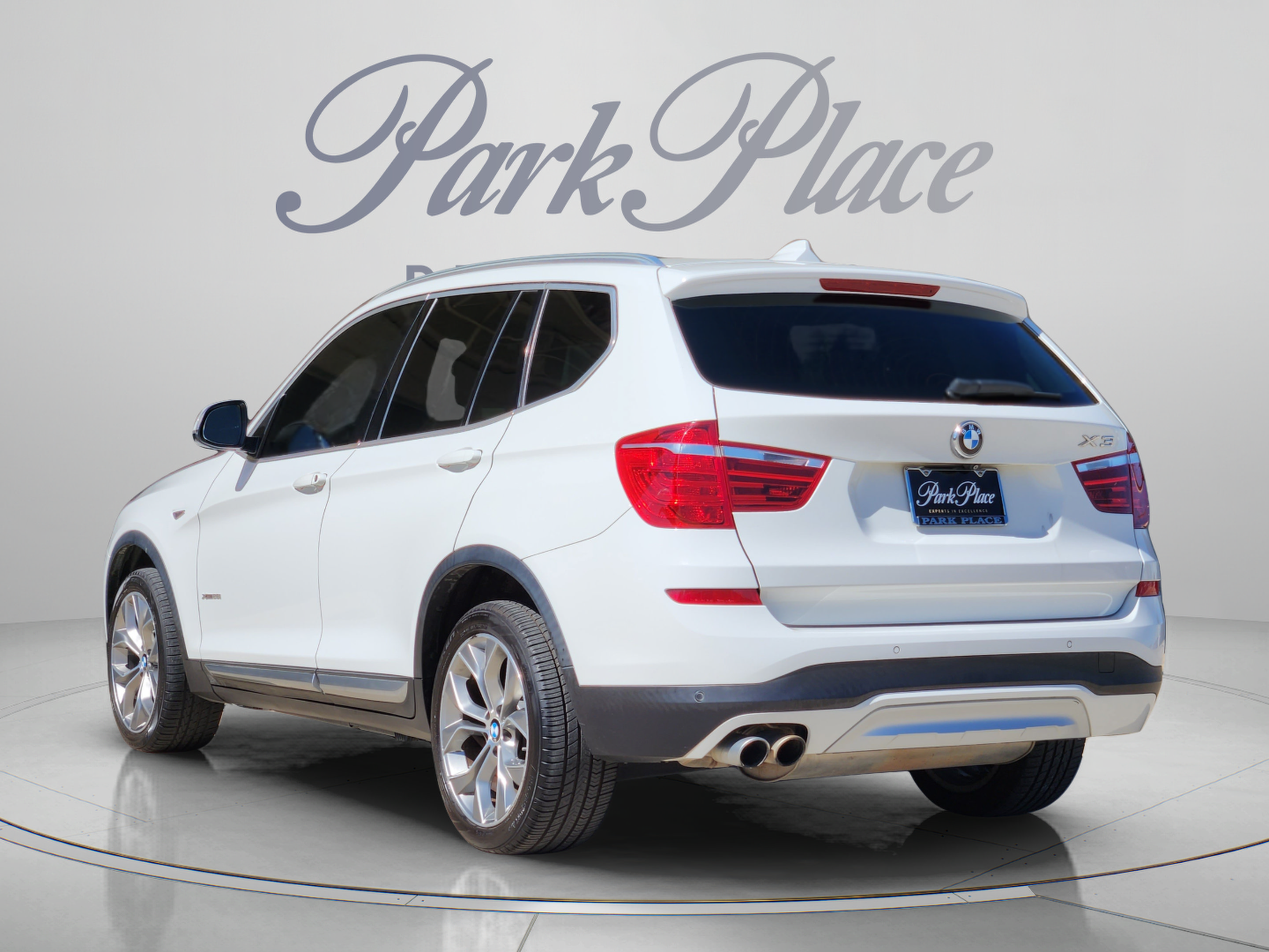 Used 2017 BMW X3 xDrive28i AWD/4WD image 3