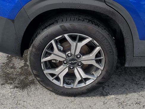 Certified 2023 Kia Seltos EX image 12