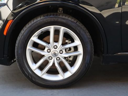 Used 2024 Dodge Durango GT RWD image 14