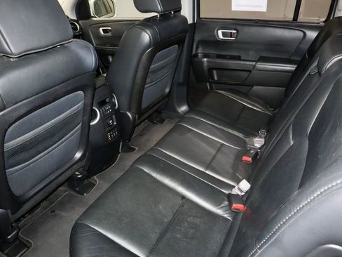 Used 2011 Honda Pilot Touring image 22