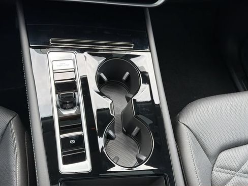 New 2026 Volkswagen Atlas SE FWD image 20