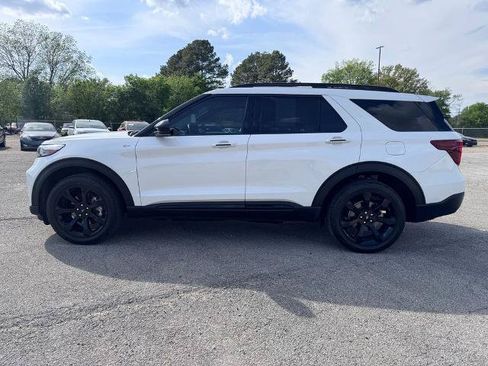Certified 2024 Ford Explorer ST-Line w/ Class IV Trailer Tow Package AWD/4WD image 4