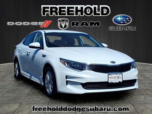 Used 2016 Kia Optima LX w/ LX Convenience Package image 1
