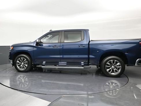 Used 2023 Chevrolet Silverado 1500 LT image 2