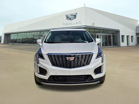 New 2026 Cadillac XT5 Premium Luxury w/ Driver Assist Package image 2