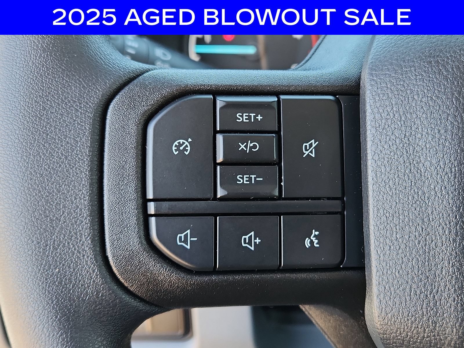 New 2025 Ford F250 XL w/ 360-Degree Camera Package RWD image 16