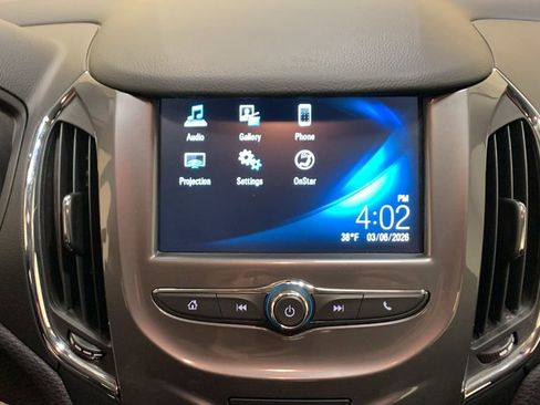 Used 2018 Chevrolet Cruze LT image 32