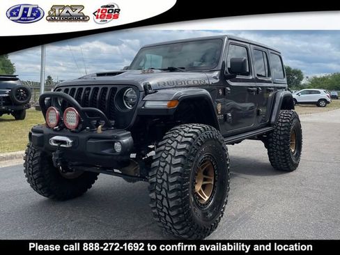 Used 2022 Jeep Wrangler Unlimited Rubicon w/ Trailer Tow Package AWD/4WD image 3