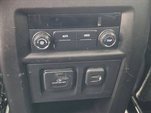Used 2020 Chevrolet Traverse RS w/ LPO, Floor Liner Package FWD image 18
