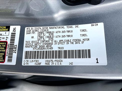 Used 2024 Toyota Tundra SR5 w/ TRD Off-Road Package AWD/4WD image 33