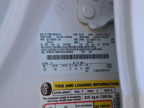 Used 2025 Ford Expedition Max Platinum image 36