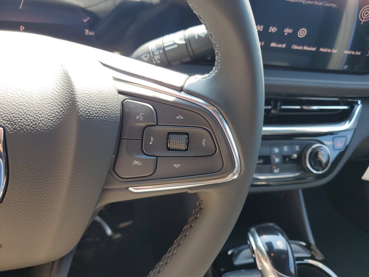 New 2026 Buick Envista Sport Touring w/ Advanced Safety Package FWD image 27