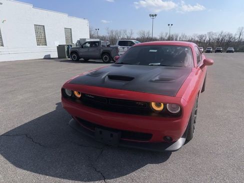 Used 2019 Dodge Challenger R/T Scat Pack image 3