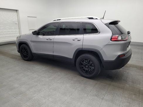 Used 2021 Jeep Cherokee Latitude Lux image 3