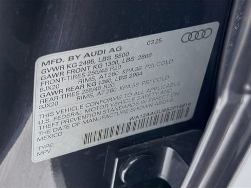 Used 2025 Audi Q5 Premium Plus w/ Premium Plus AWD/4WD image 34