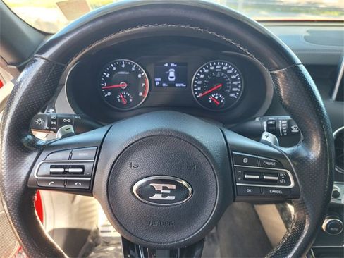 Used 2020 Kia Stinger GT image 29