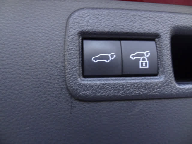 Used 2021 Toyota Venza XLE w/ Softex Package AWD/4WD image 10