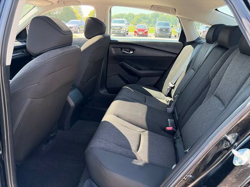 Used 2024 Honda Accord EX image 27
