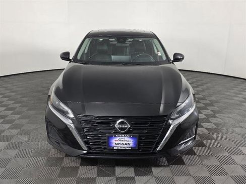 Used 2023 Nissan Altima 2.5 SL image 10