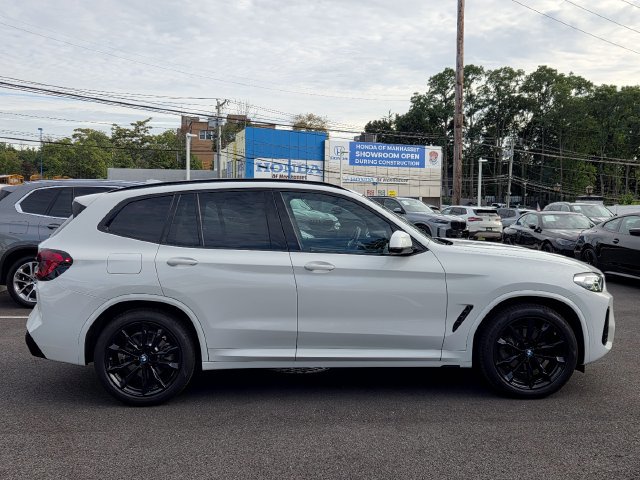 Used 2024 BMW X3 xDrive30i w/ Premium Package AWD/4WD image 4