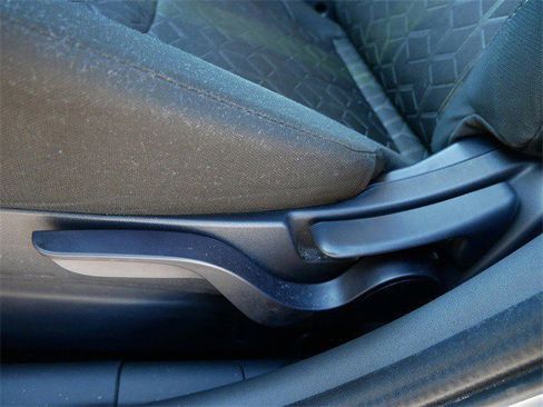 Used 2024 Mitsubishi Outlander Sport ES image 17