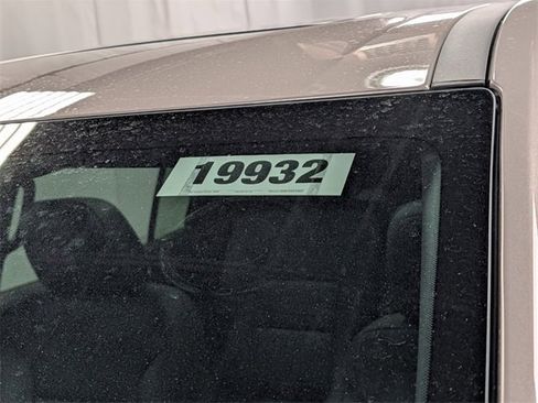 New 2026 Chevrolet Traverse Z71 image 29