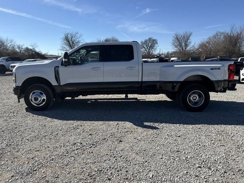 Used 2024 Ford F350 King Ranch image 3