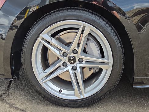 Used 2021 Audi A5 2.0T Premium image 9