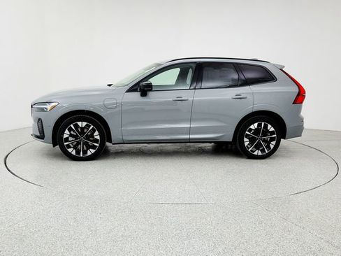 New 2026 Volvo XC60 T8 Plus image 8