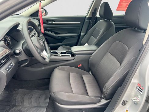Certified 2023 Nissan Altima 2.5 SV image 16