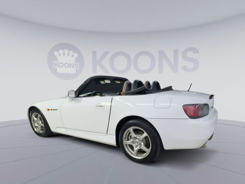 Used 2003 Honda S2000 image 8