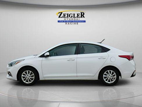 Used 2019 Hyundai Accent SEL FWD image 4