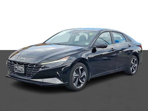 Used 2023 Hyundai Elantra Limited FWD image 3