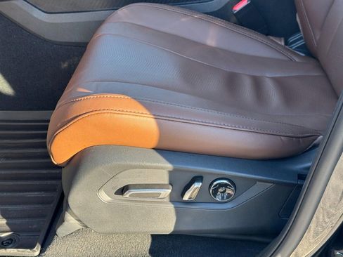 Used 2025 Acura MDX SH-AWD w/ Technology Package image 29