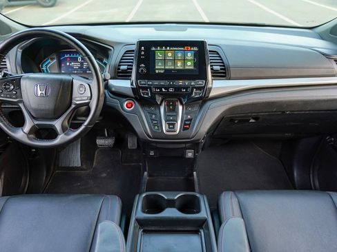 Used 2023 Honda Odyssey Sport image 39