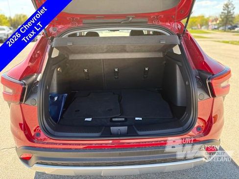 New 2026 Chevrolet Trax LT w/ Driver Confidence Package FWD image 8